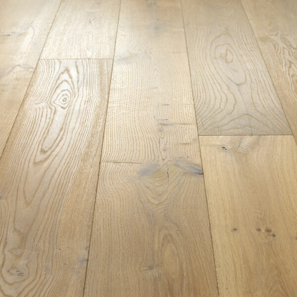 Malibu Vintage Oak Hardwood Alta Vista Hallmark