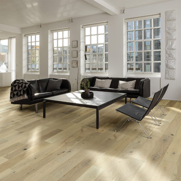 Vintage Alta Vista Oak Cardiff by Hallmark Floors